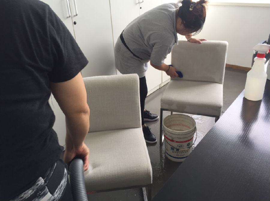 城子河区沙发清洗案例